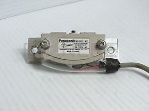 國際(磁石)微動開關 AZC11013H-K01