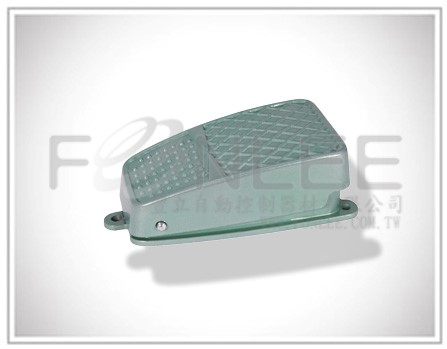 山河腳踏開關  6A/NC-NO(鋁蓋) SFS-235